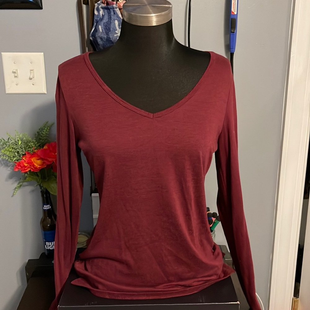 Super Soft Basic V-Neck Longsleeve